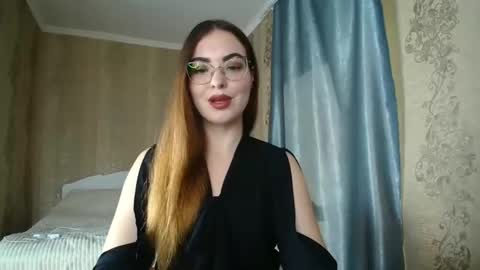Snapshot of rebecca_ccaa chatting on November 23, 10:37 am Rebecca online show from November 23, 10:37 am