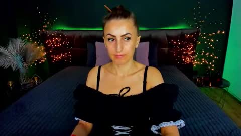 Snapshot of rebecca_diamonds chatting on September 23, 6:16 am rebecca_diamonds online show from September 23, 6:16 am