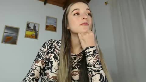 Becca Johnsoon online show from January 14, 11:58 pm