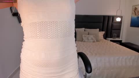 Snapshot of rebeccahudson_ chatting on January 10, 3:07 am Rebe online show from January 10, 3:07 am