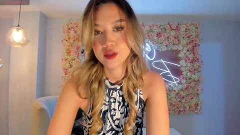 Snapshot of rebeccahudson_ chatting on October 13, 6:41 pm Rebe online show from October 13, 6:41 pm