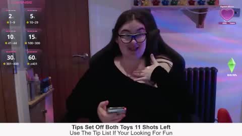 Snapshot of rebeccasummercam chatting on February 4, 6:47 pm rebeccasummercam online show from February 4, 6:47 pm