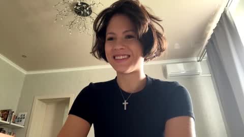 Rebecca online show from October 18, 11:11 am