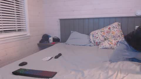 Snapshot of rebel516038 chatting on September 12, 7:19 am rebel516038 online show from September 12, 7:19 am