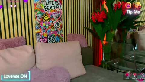 rebeldools online show from May 30, 3:42 pm