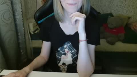 RebesaOlset online show from October 9, 3:21 pm