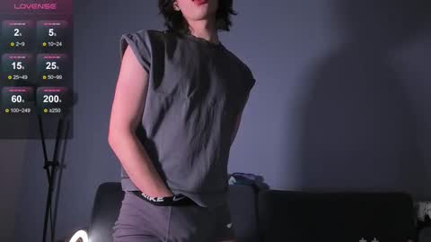 Alan online show from February 3, 6:24 pm