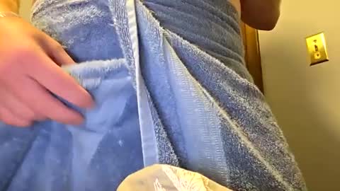 red24devils online show from September 30, 6:40 am