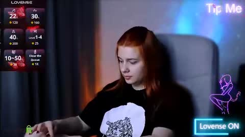 red__dizzy online show from June 13, 1:14 am