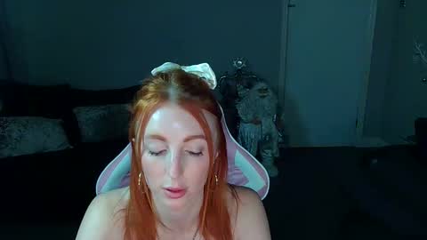 Red -  online show from December 23, 9:40 pm