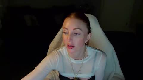 Red -  online show from November 5, 3:45 pm