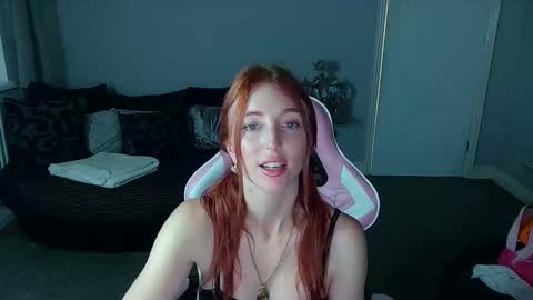 Red -  online show from November 12, 3:12 pm