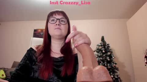 Snapshot of red_fox777 chatting on December 20, 4:04 pm Lisa online show from December 20, 4:04 pm