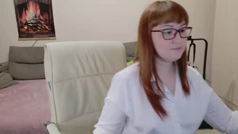 Snapshot of red_fox777 chatting on November 2, 4:09 pm Lisa online show from November 2, 4:09 pm