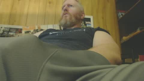 Snapshot of redhead4fun chatting on June 16, 4:31 pm theredhead4fun online show from June 16, 4:31 pm