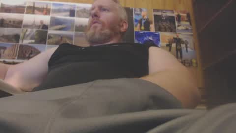 Snapshot of redhead4fun chatting on August 3, 3:38 am theredhead4fun online show from August 3, 3:38 am