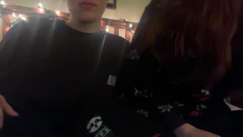 Snapshot of redheadandbigpeenar chatting on January 6, 1:20 am Redhead and BigPeenar online show from January 6, 1:20 am