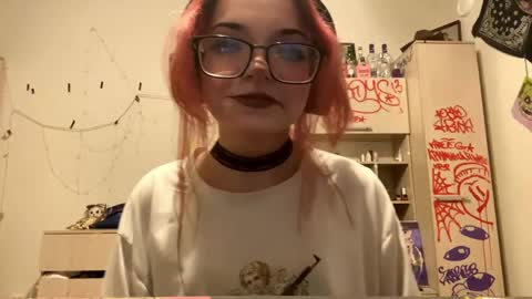Eva online show from April 24, 9:28 pm