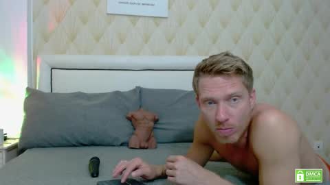 Steve Blond online show from June 4, 8:59 pm
