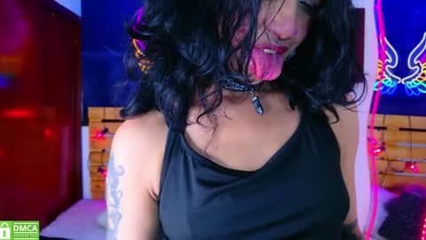 Lili Lopez online show from April 16, 8:09 pm