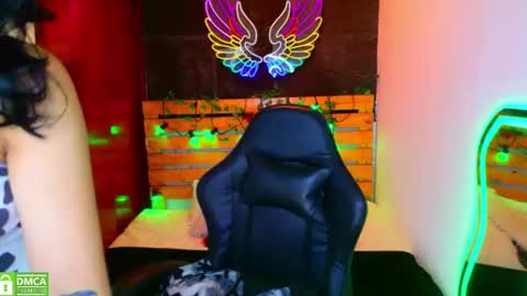 Snapshot of redhotter_ chatting on June 11, 8:07 pm Lili Lopez online show from June 11, 8:07 pm