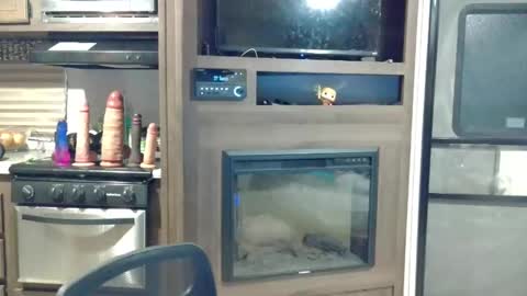 Snapshot of redinthebed chatting on December 16, 11:18 pm InkedGinger online show from December 16, 11:18 pm