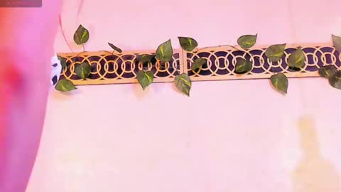 Snapshot of redmeloddy chatting on November 16, 8:14 pm Meloddy online show from November 16, 8:14 pm