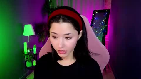 Snapshot of redmidnight_ chatting on July 28, 9:03 pm Kiara online show from July 28, 9:03 pm