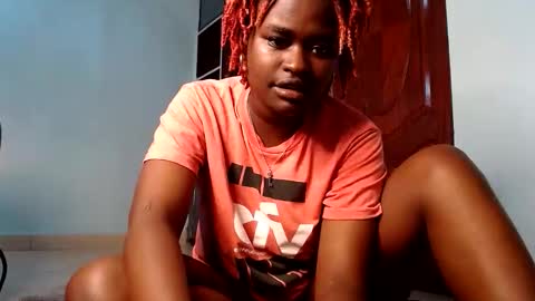 redrubyyyy online show from November 29, 9:34 am