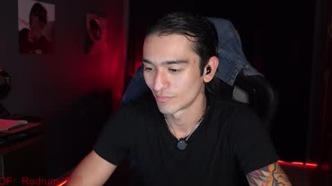 Red online show from March 11, 4:57 pm