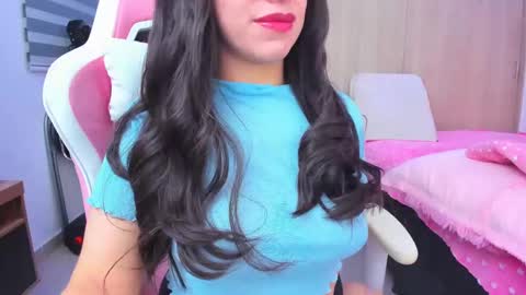 Snapshot of redski77 chatting on March 11, 9:24 am redski77 online show from March 11, 9:24 am