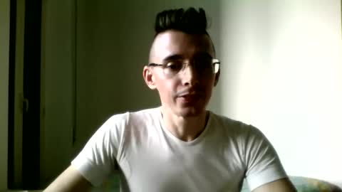 Snapshot of redstep0 chatting on November 5, 1:55 pm redstep0 online show from November 5, 1:55 pm