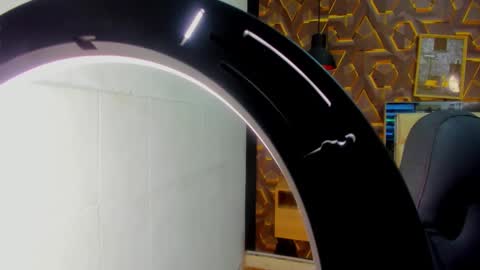 Snapshot of reed_kitty chatting on December 1, 12:43 pm reed_kitty online show from December 1, 12:43 pm