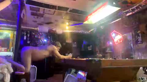 Lee online show from November 3, 3:19 am