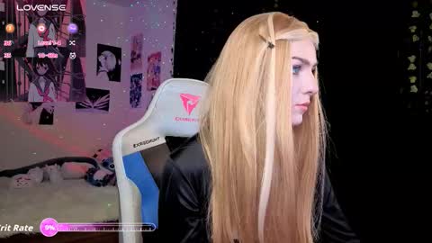 Snapshot of reflexxxia_ chatting on December 4, 2:48 pm Reflexxxia online show from December 4, 2:48 pm