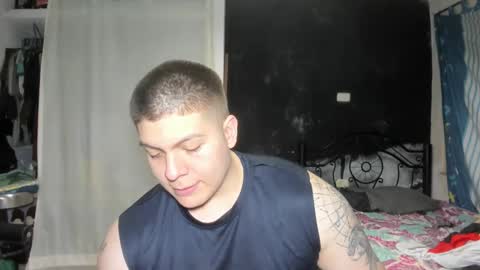 Snapshot of regan_jhonson chatting on January 29, 4:15 am regan_jhonson online show from January 29, 4:15 am