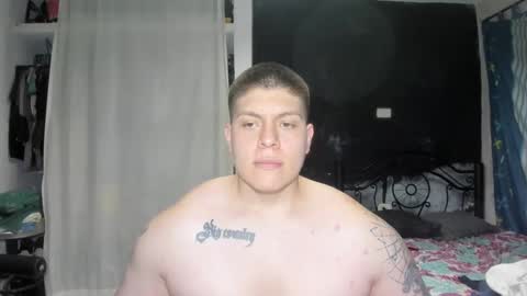 Snapshot of regan_jhonson chatting on January 31, 5:40 am regan_jhonson online show from January 31, 5:40 am