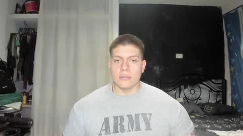 Snapshot of regan_jhonson chatting on February 13, 6:20 am regan_jhonson online show from February 13, 6:20 am