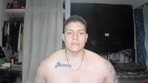 Snapshot of regan_jhonson chatting on February 18, 8:27 am regan_jhonson online show from February 18, 8:27 am