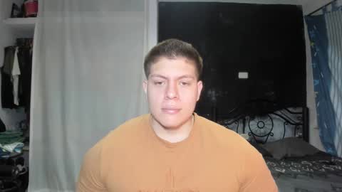 Snapshot of regan_jhonson chatting on March 11, 6:10 am regan_jhonson online show from March 11, 6:10 am