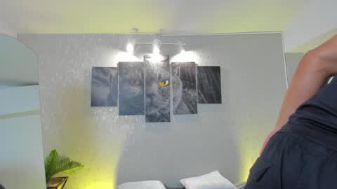 Regan online show from December 16, 4:02 am