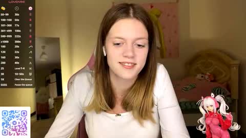 Lucy online show from October 14, 4:30 pm