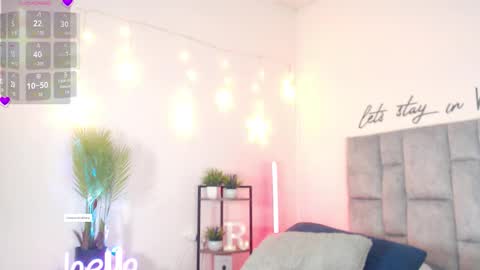 regina1819 online show from January 15, 12:37 am