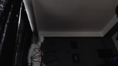 Regina online show from May 10, 9:42 pm
