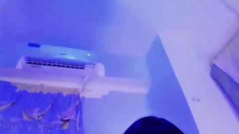 Snapshot of reginarose chatting on March 8, 6:10 am reginarose online show from March 8, 6:10 am