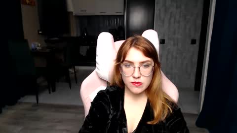 Regina online show from November 12, 5:52 am