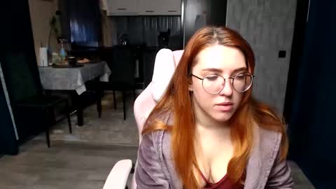 Regina online show from April 28, 2:49 am