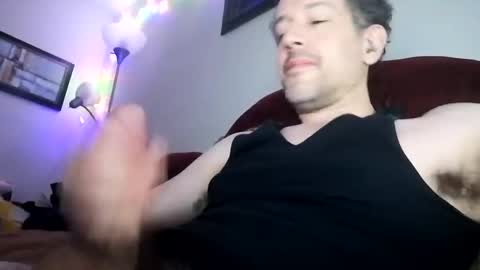 Snapshot of regularguy20 chatting on February 28, 10:09 am regularguy20 online show from February 28, 10:09 am