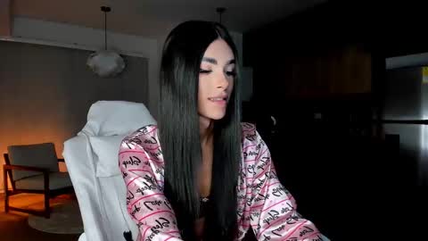  REICHEL  online show from February 14, 2:08 am