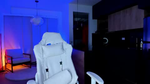  REICHEL  online show from June 15, 2:47 am